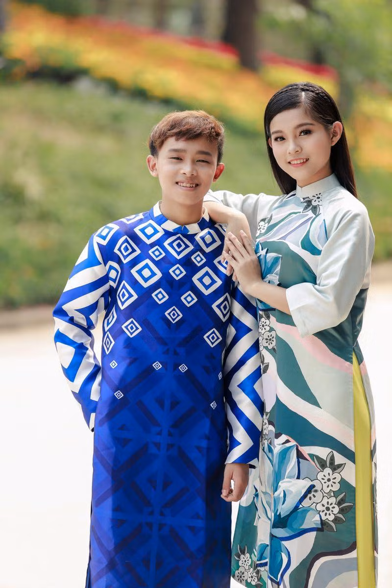 Quỳnh Trang và Hồ Văn Cường. Quỳnh Trang và Hồ Văn Cường.