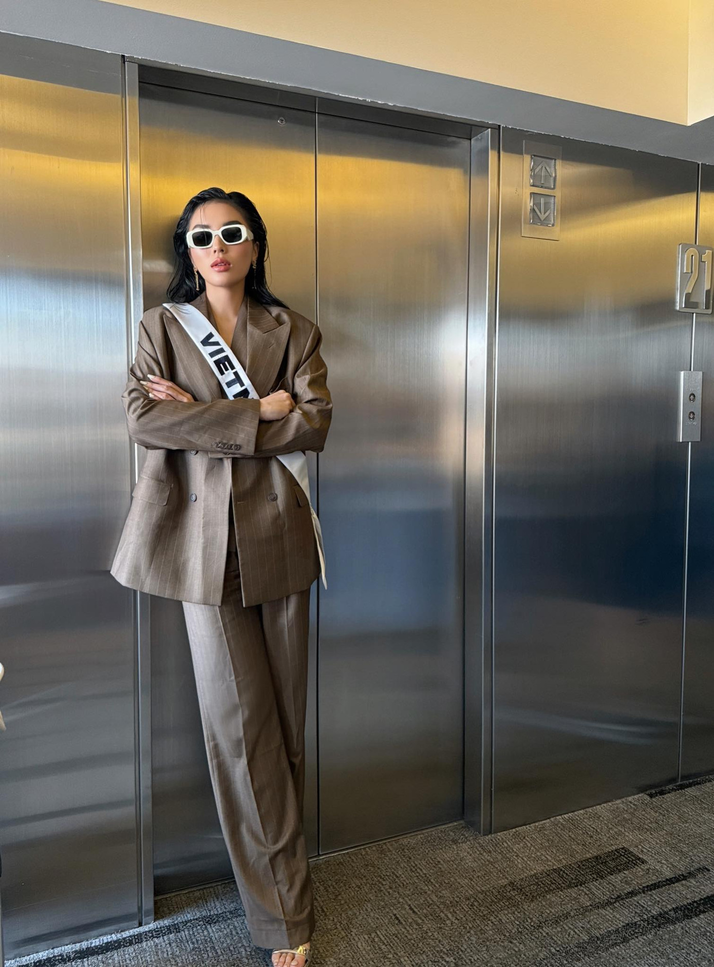 Hoa hậu Kỳ Duyên đang ngày càng được chú ý. Hoa hậu Kỳ Duyên đang ngày càng được chú ý.