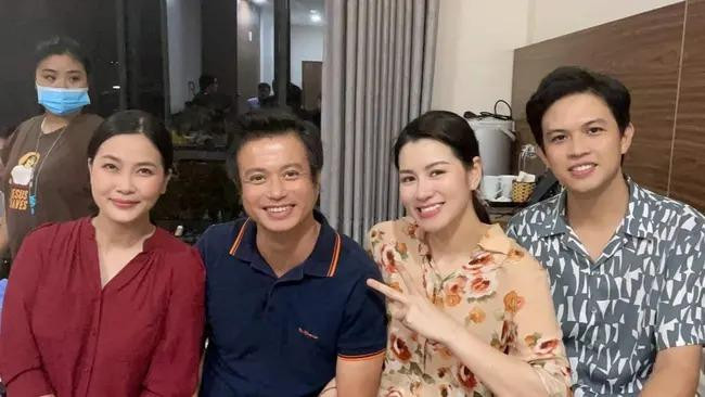 Loạt ảnh hậu trường khiến khán giả hoang mang không rõ chuyện gì sắp xảy ra Loạt ảnh hậu trường khiến khán giả hoang mang không rõ chuyện gì sắp xảy ra