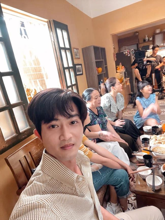 Đến khi nào Đông Phong mới được gia đình bạn gái chấp nhận? Đến khi nào Đông Phong mới được gia đình bạn gái chấp nhận?