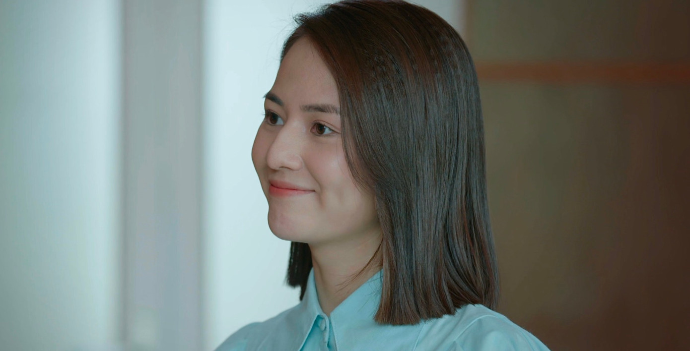 Đất diễn của hai nữ chính và phụ đang đảo ngược. Đất diễn của hai nữ chính và phụ đang đảo ngược.