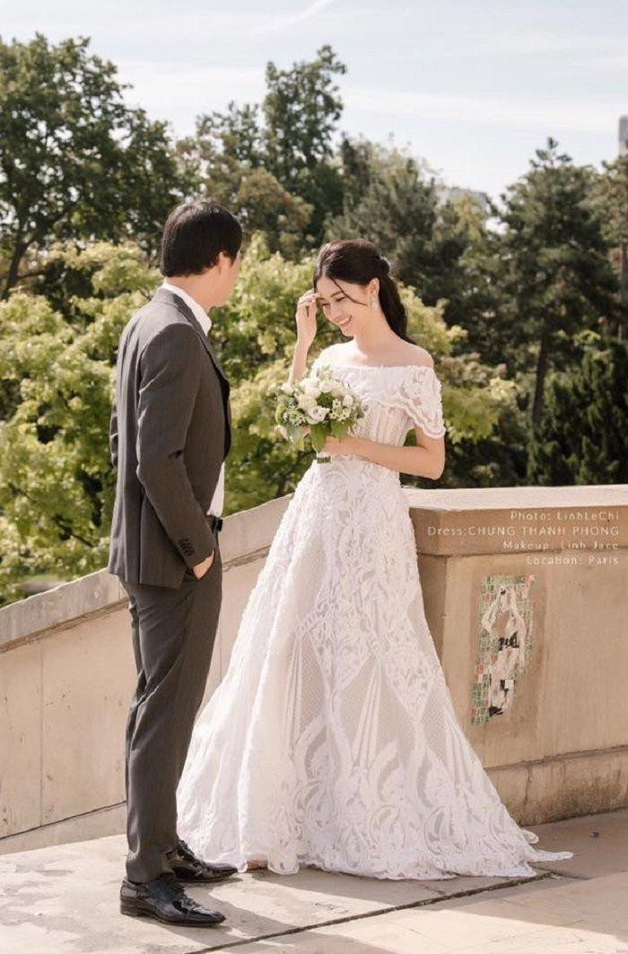 Top 3 'Hoa hậu Việt Nam 2016’ cùng làm một hành động đặc biệt khiến nhiều khán giả trầm trồ ảnh 4 Top 3 'Hoa hậu Việt Nam 2016’ cùng làm một hành động đặc biệt khiến nhiều khán giả trầm trồ ảnh 4