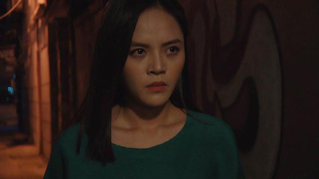 Khánh Thy ngày càng chìm sâu vào căm phẫn ông Sinh.