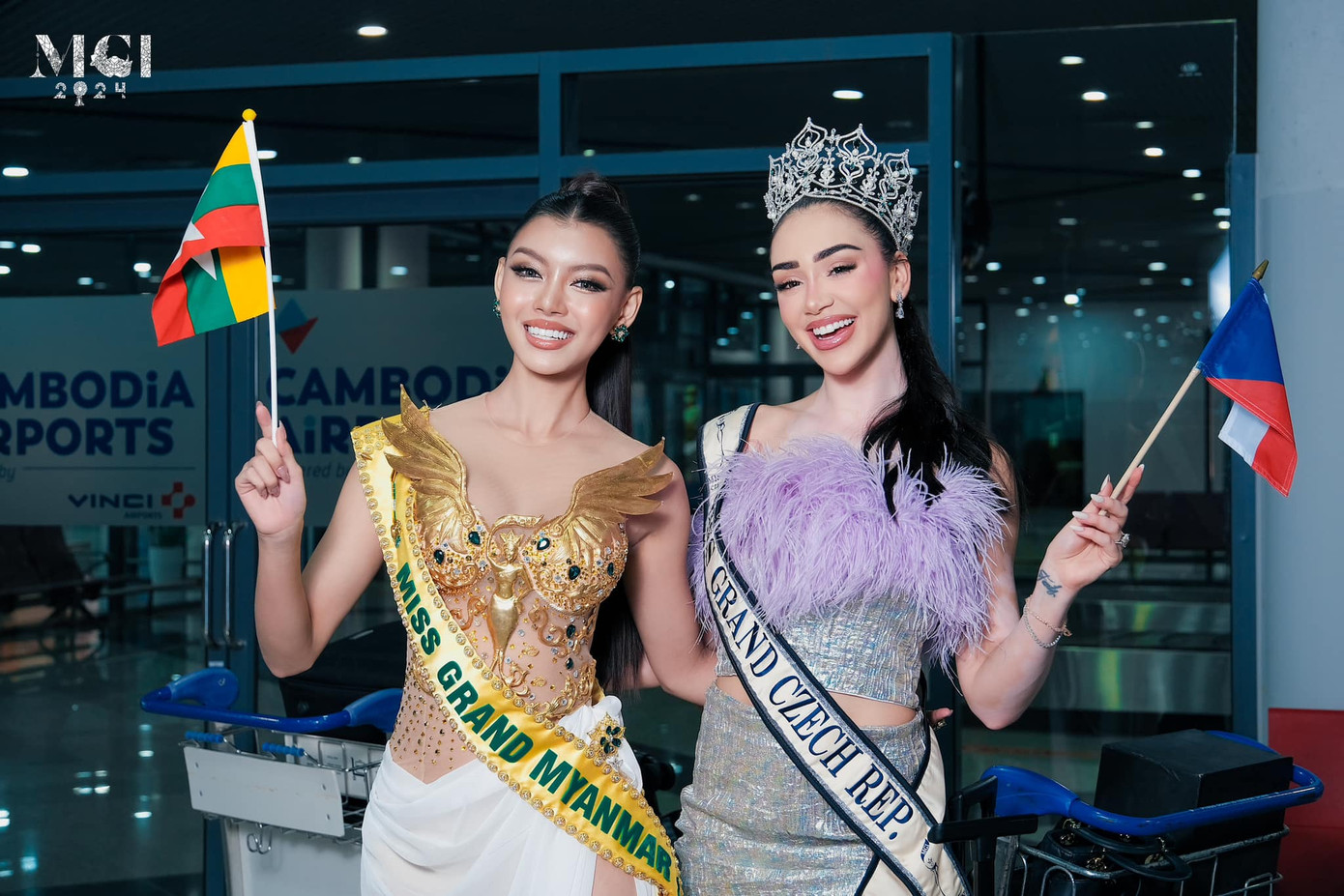 Các thí sinh bắt đầu tới Campuchia để tham gia cuộc thi. Các thí sinh bắt đầu tới Campuchia để tham gia cuộc thi.