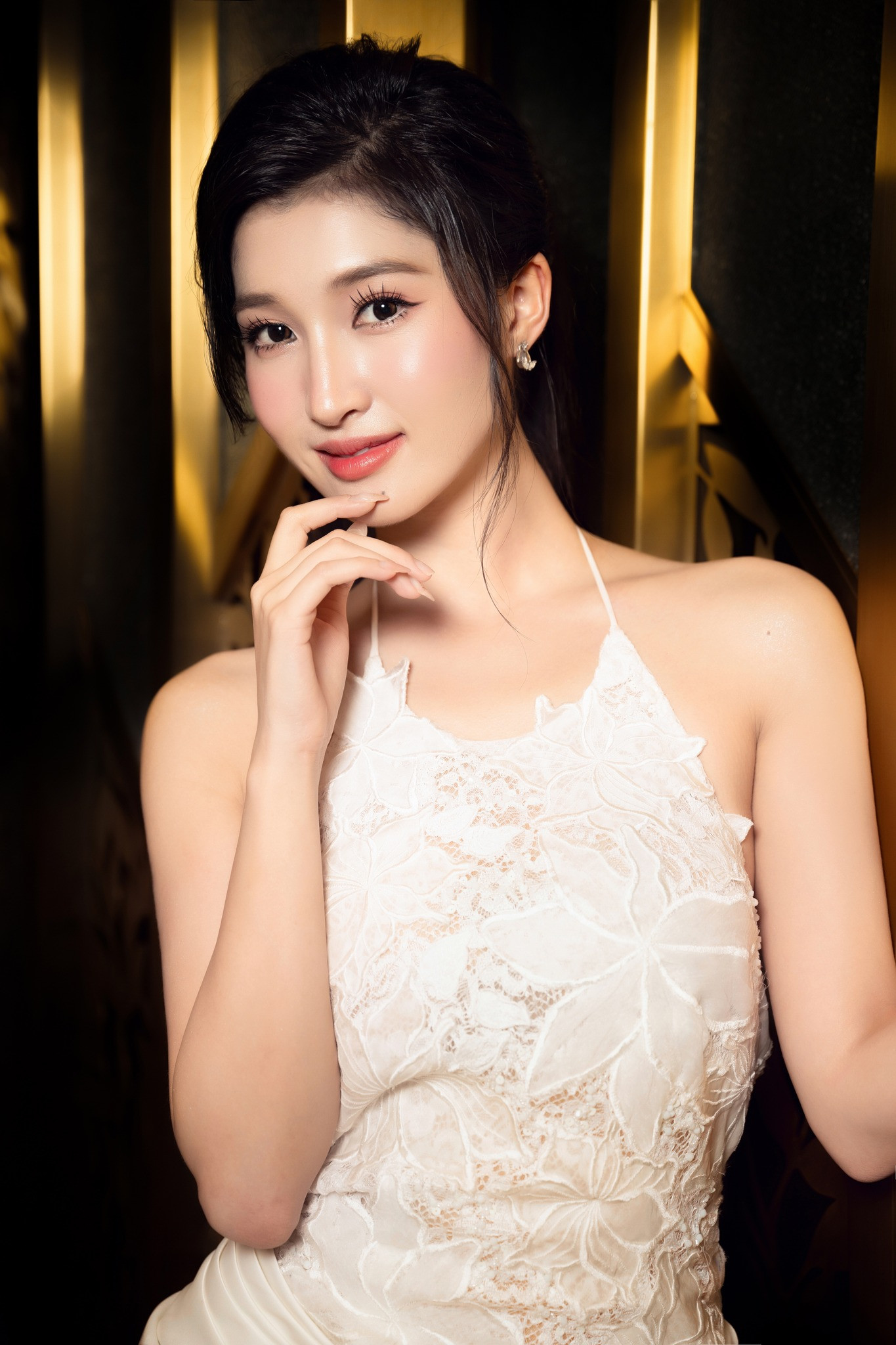 Phương Nhi là đại diện duy nhất của Việt Nam có tên trong Top 20.