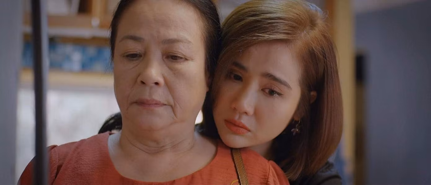 Vân Trang đã được bà Nga tha thứ Vân Trang đã được bà Nga tha thứ