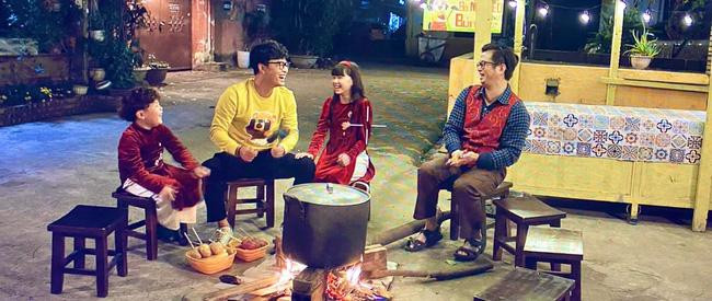 Ba bố con nấu bánh chưng mà thiếu đi Vân Khánh