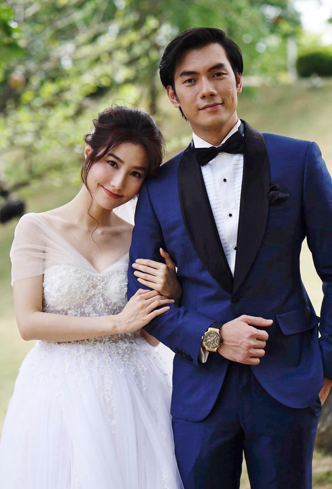 Hai diễn viên không đăng tải ảnh chụp chung trên trang cá nhân. Hai diễn viên không đăng tải ảnh chụp chung trên trang cá nhân.