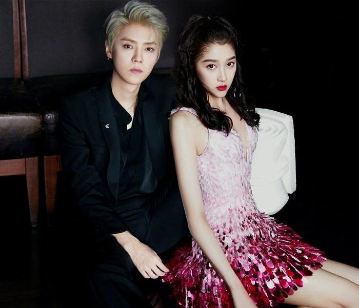 Hai bên đều không phản hồi về tin đồn chia tay, mặc kệ thiên hạ đồn đoán.