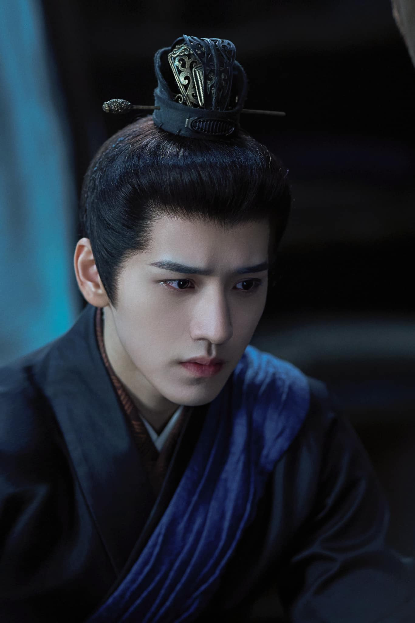 Sự dằn xé nội tâm ở Dương Khang bản mới được biểu hiện rõ hơn.