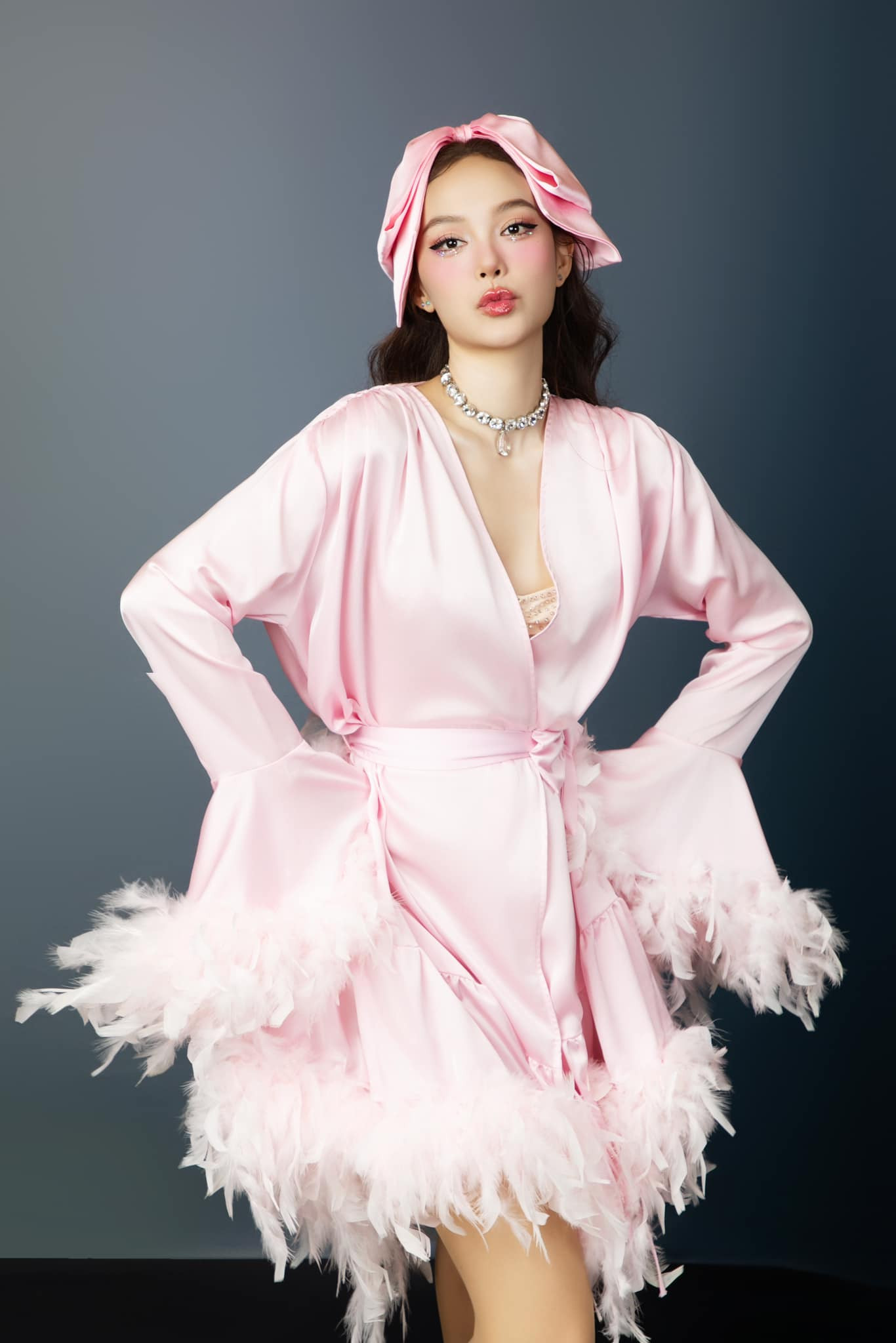 Sau đó quản lý của Hồ Ngọc Hà đã lên tiếng đính chính.