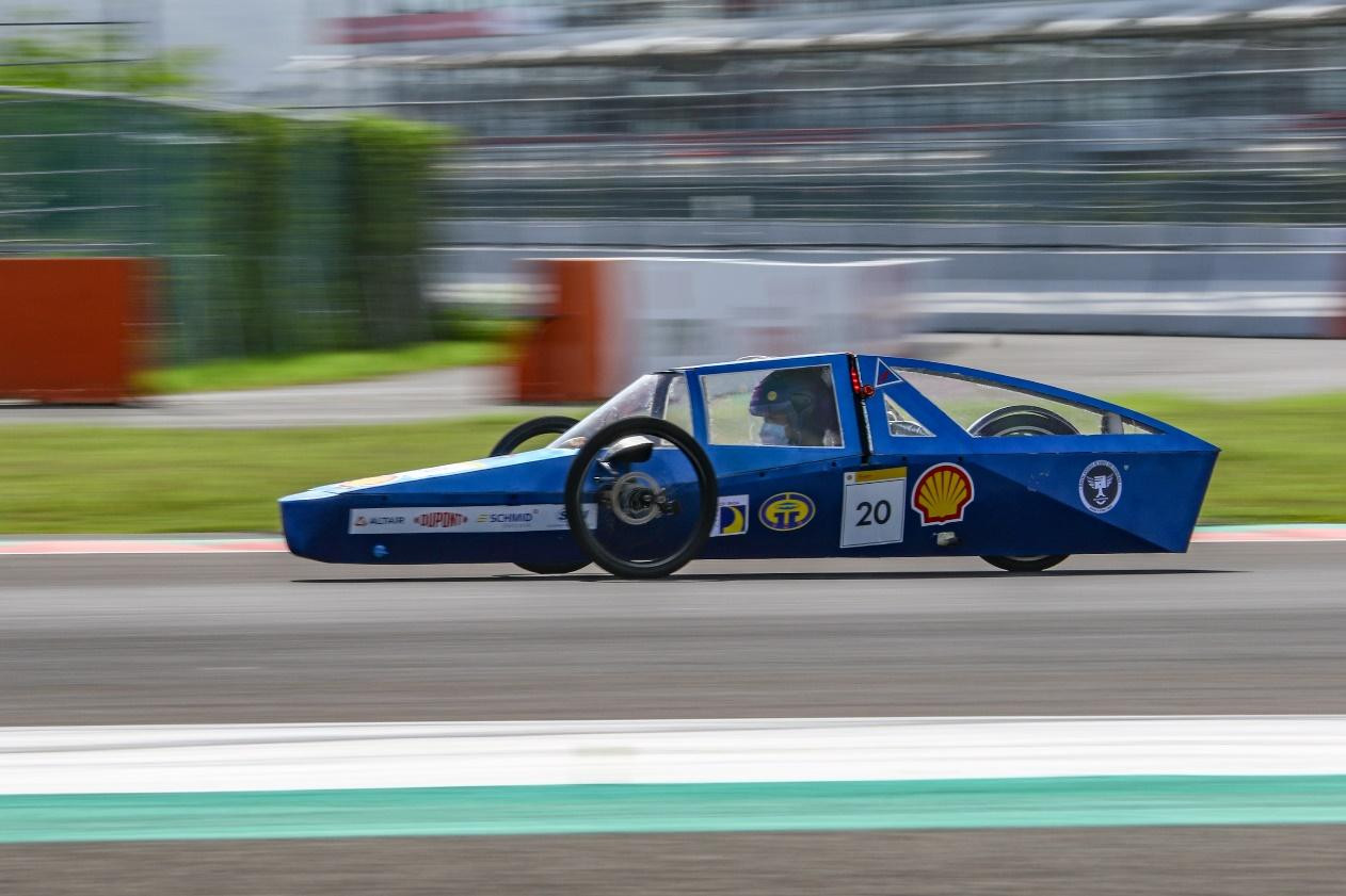 Đội DUT_Gatech (Trường Đại học Bách Khoa - Đại học Đà Nẵng) đạt hạng 3 với kết quả 496.3 km/m3. Đội DUT_Gatech (Trường Đại học Bách Khoa - Đại học Đà Nẵng) đạt hạng 3 với kết quả 496.3 km/m3.