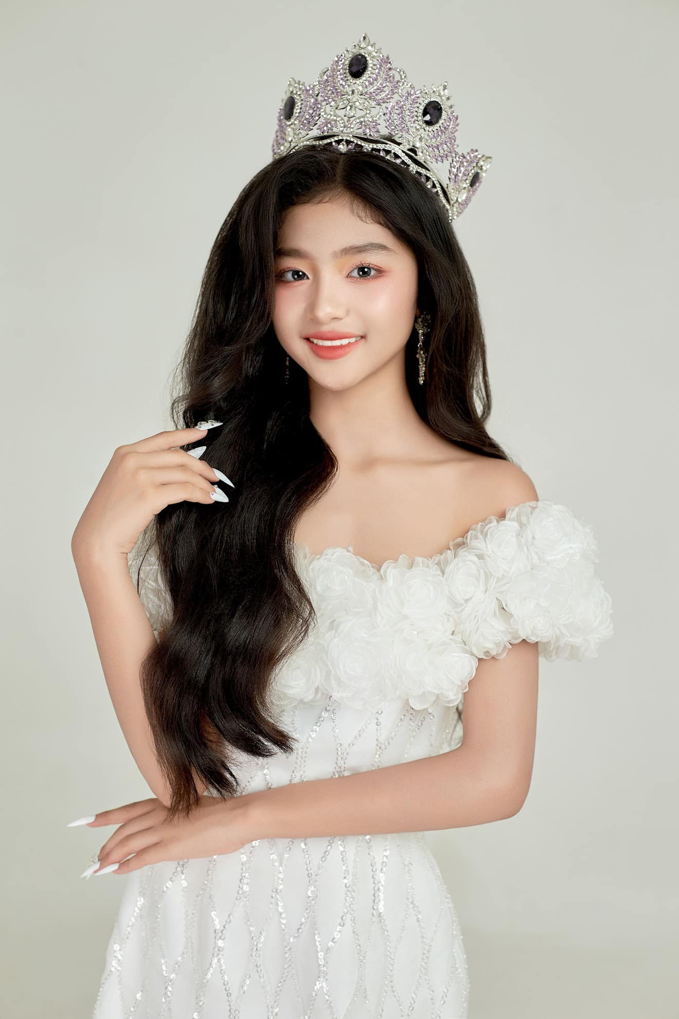 Quán quân mùa trước sẽ đồng hành cùng các thí sinh năm nay.