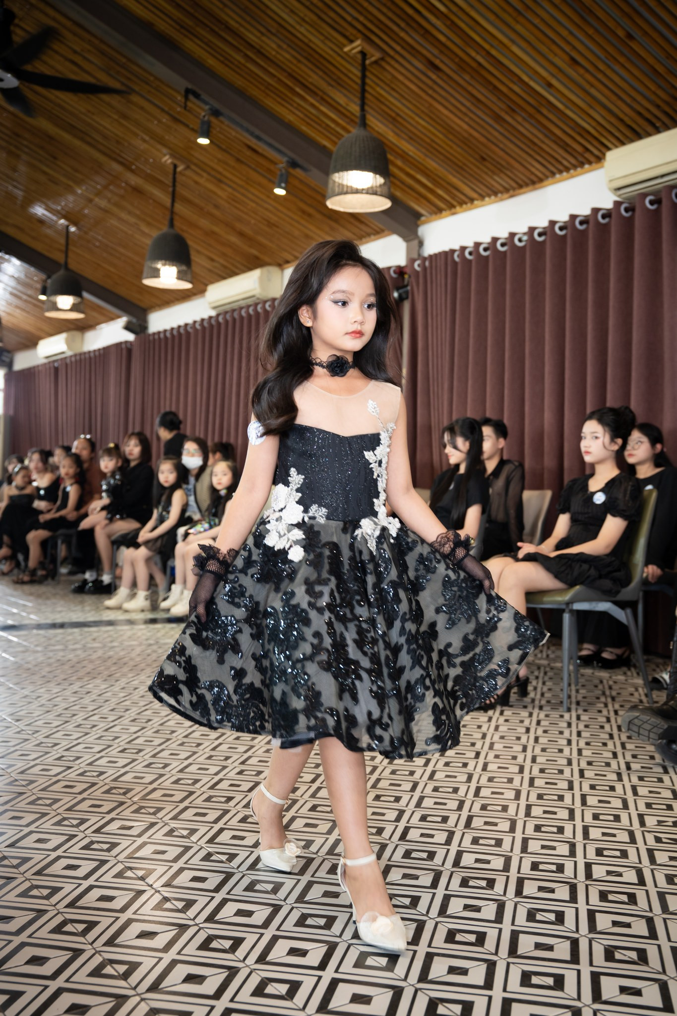 Siêu Mẫu Nhí Toàn Năng 2025 vừa tổ chức vòng Casting trực tiếp.