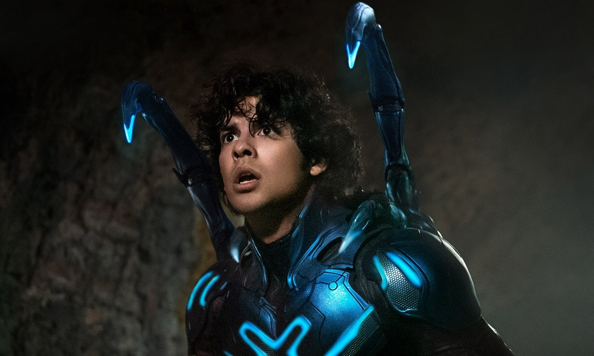 Bộ giáp xanh có những năng lực kỳ diệu. Bộ giáp xanh có những năng lực kỳ diệu.