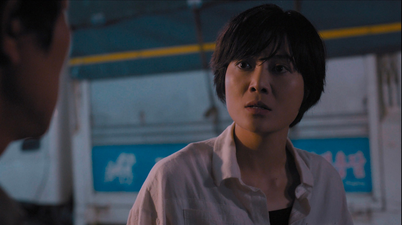 Cuộc đời Luyến vẫn chưa thấy chút tươi sáng nào. Cuộc đời Luyến vẫn chưa thấy chút tươi sáng nào.