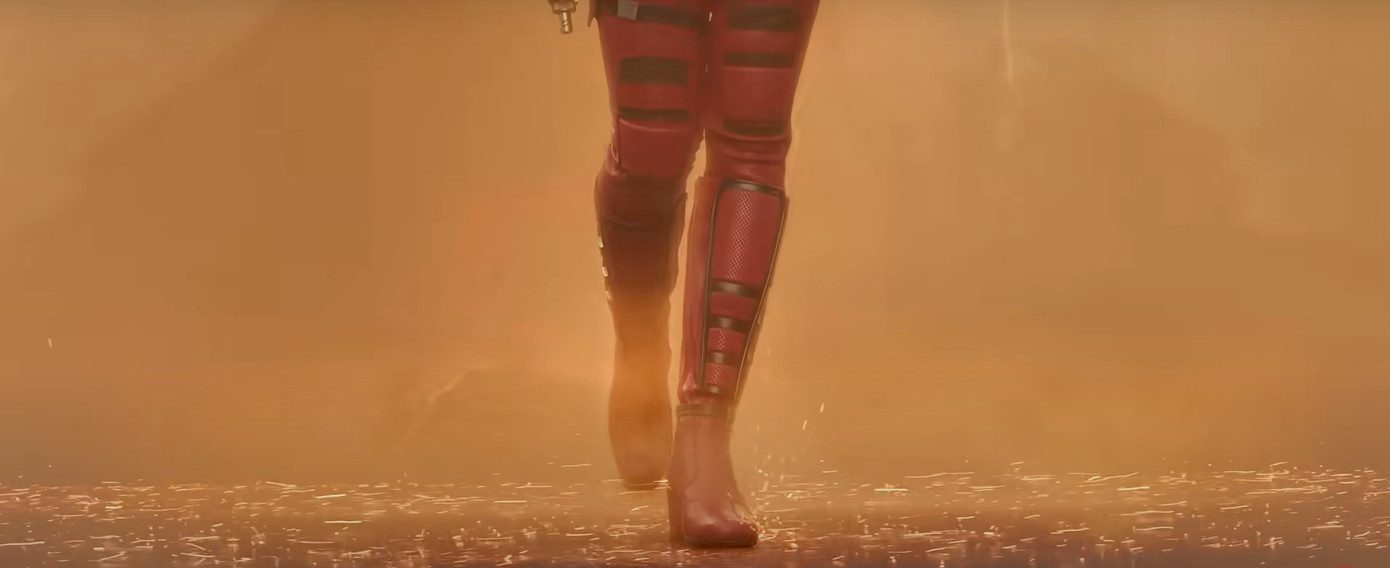 Chỉ nhìn chân là khán giả cũng biết của Lady Deadpool.