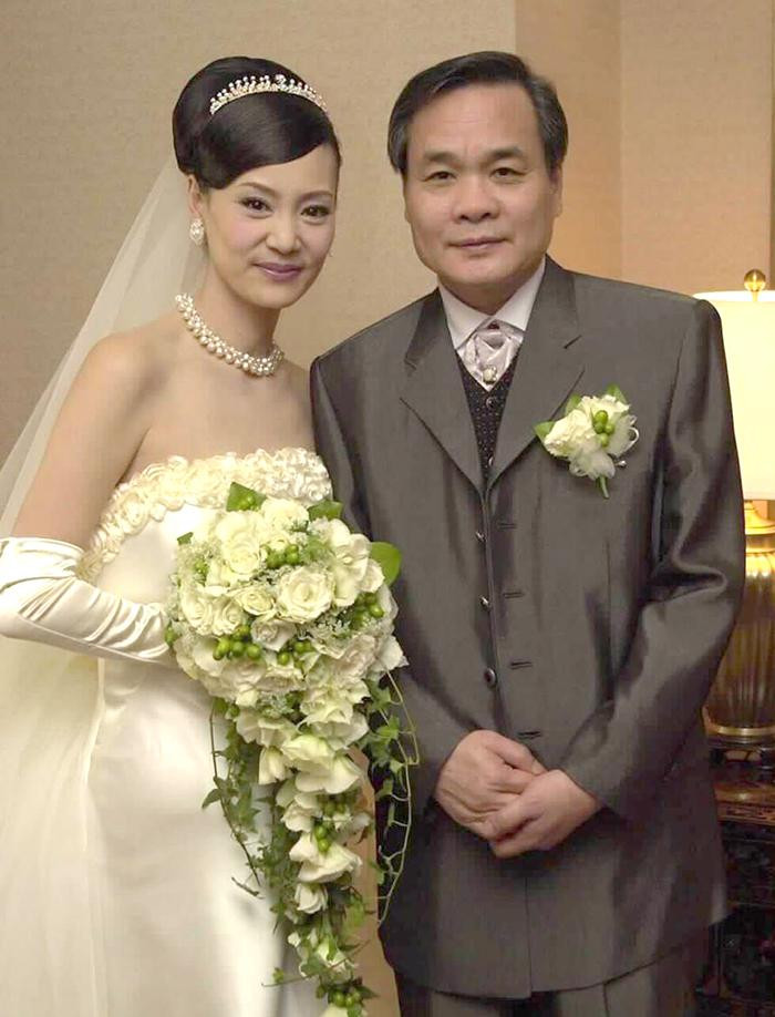 Lưu Tuyết Hoa trong đám cưới Lưu Tuyết Hoa trong đám cưới