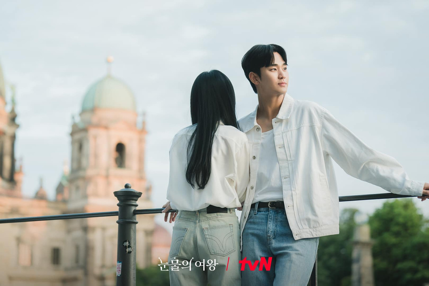 Đây là thói quen từ nhiều năm nay của Kim Soo Hyun. Đây là thói quen từ nhiều năm nay của Kim Soo Hyun.