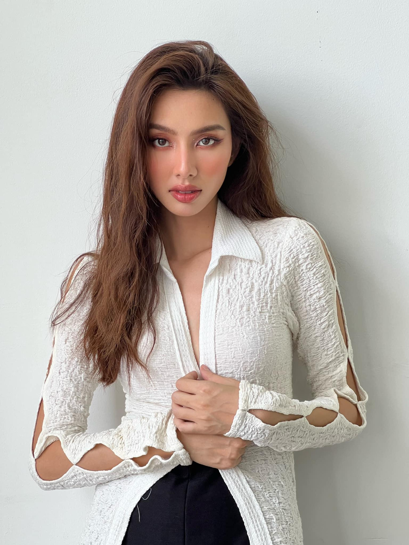 Thùy Tiên bị bạn bè "bóc phốt" nhiều tật xấu