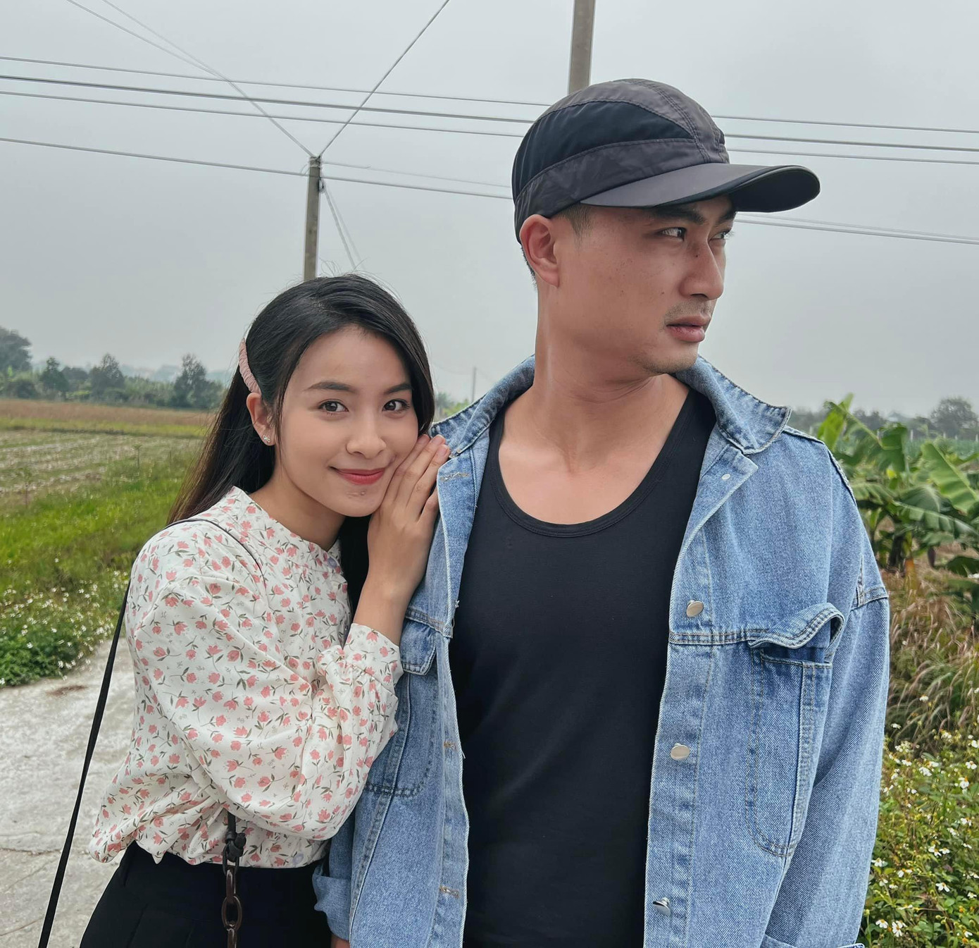 Sau đó Hoài lại nên duyên với Hiếu Sau đó Hoài lại nên duyên với Hiếu