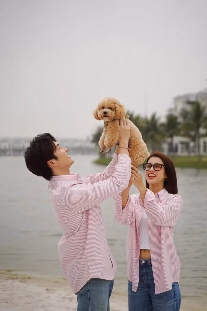 Hai người không ngại "thả thính" nhau trên mạng xã hội.