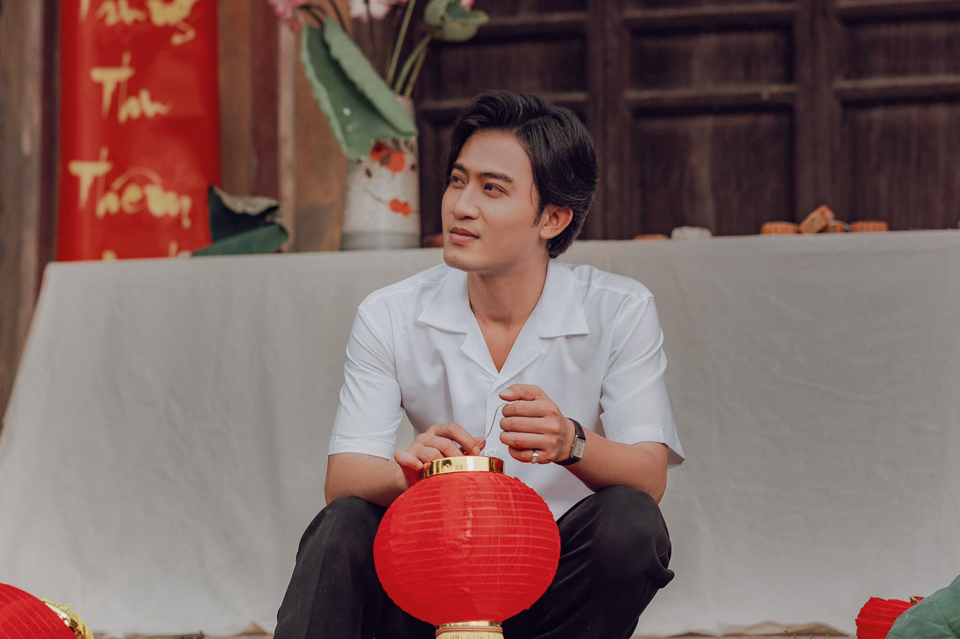 Doãn Quốc Đam thích đóng vai phụ hơn vai chính. Doãn Quốc Đam thích đóng vai phụ hơn vai chính.