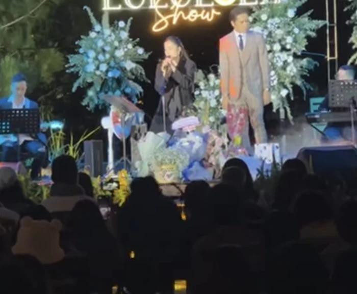 Bạch Công Khanh và Nam Em vừa có đêm diễn đầy bất ổn. Bạch Công Khanh và Nam Em vừa có đêm diễn đầy bất ổn.