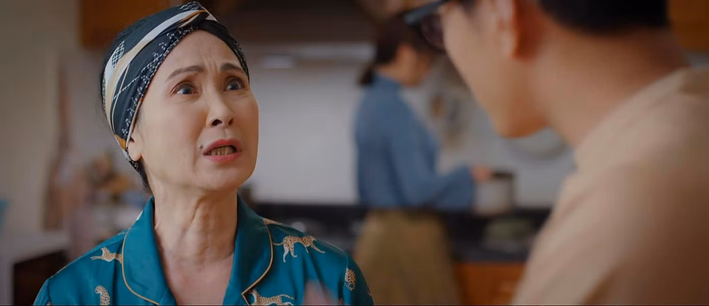 Đến Đức cũng bật lại bà Hiền