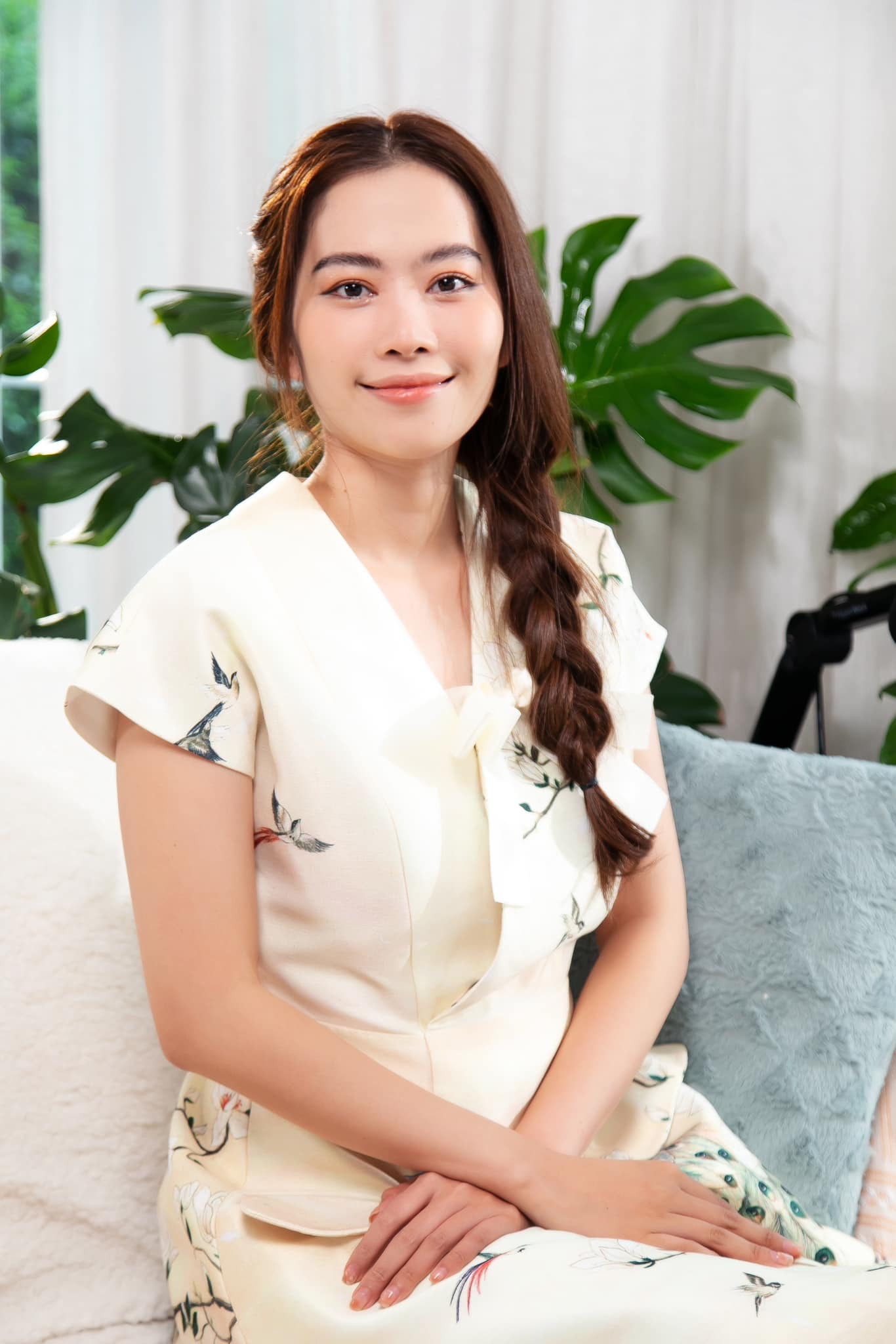 Cô bỗng dưng nhắc đến "hội người yêu cũ" khiến khán giả tò mò.