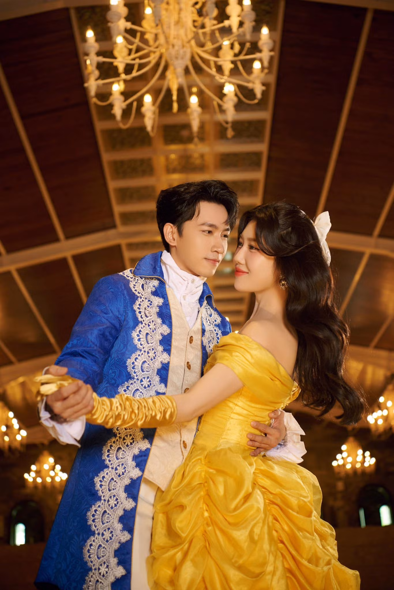 Hai người gắn bó từ công việc đến đời thường.
