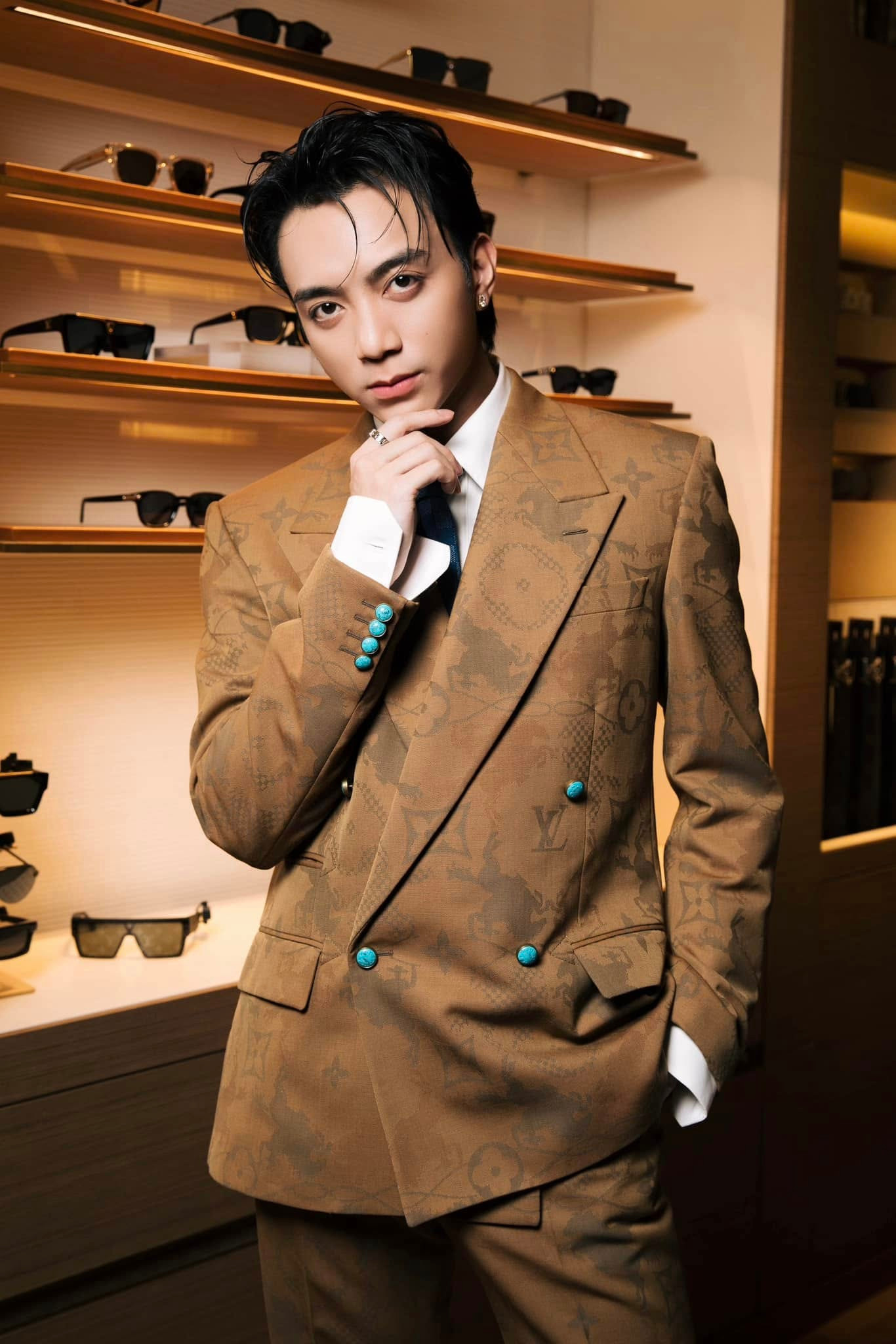 Cả Soobin và Thanh Thủy đều là những nhân vật cực thành công trong năm 2024. Cả Soobin và Thanh Thủy đều là những nhân vật cực thành công trong năm 2024.