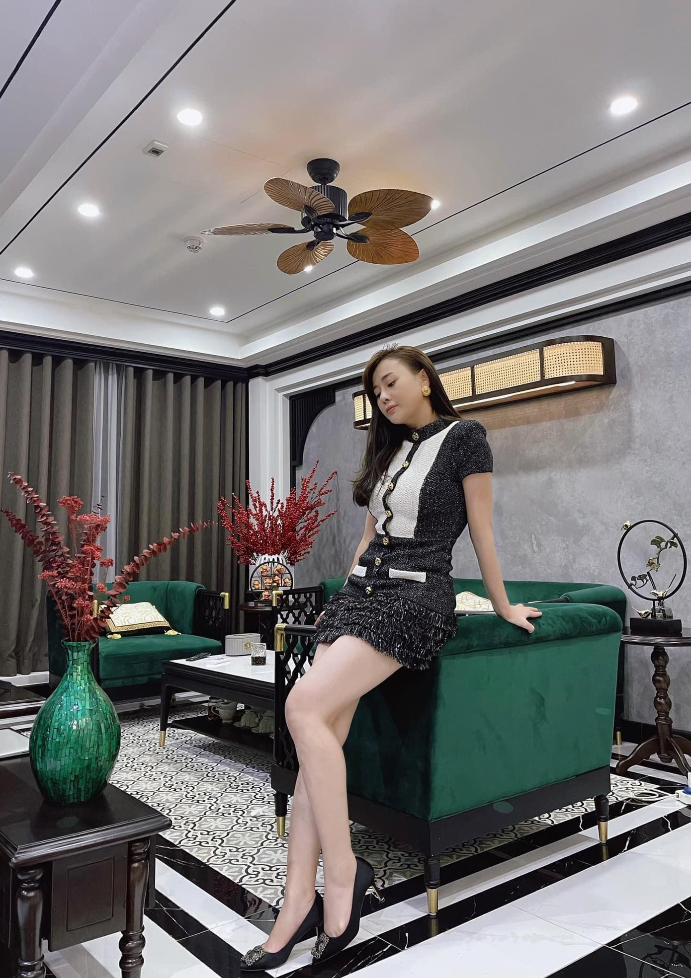 Ngoài đời, Phương Oanh vô cùng sành điệu