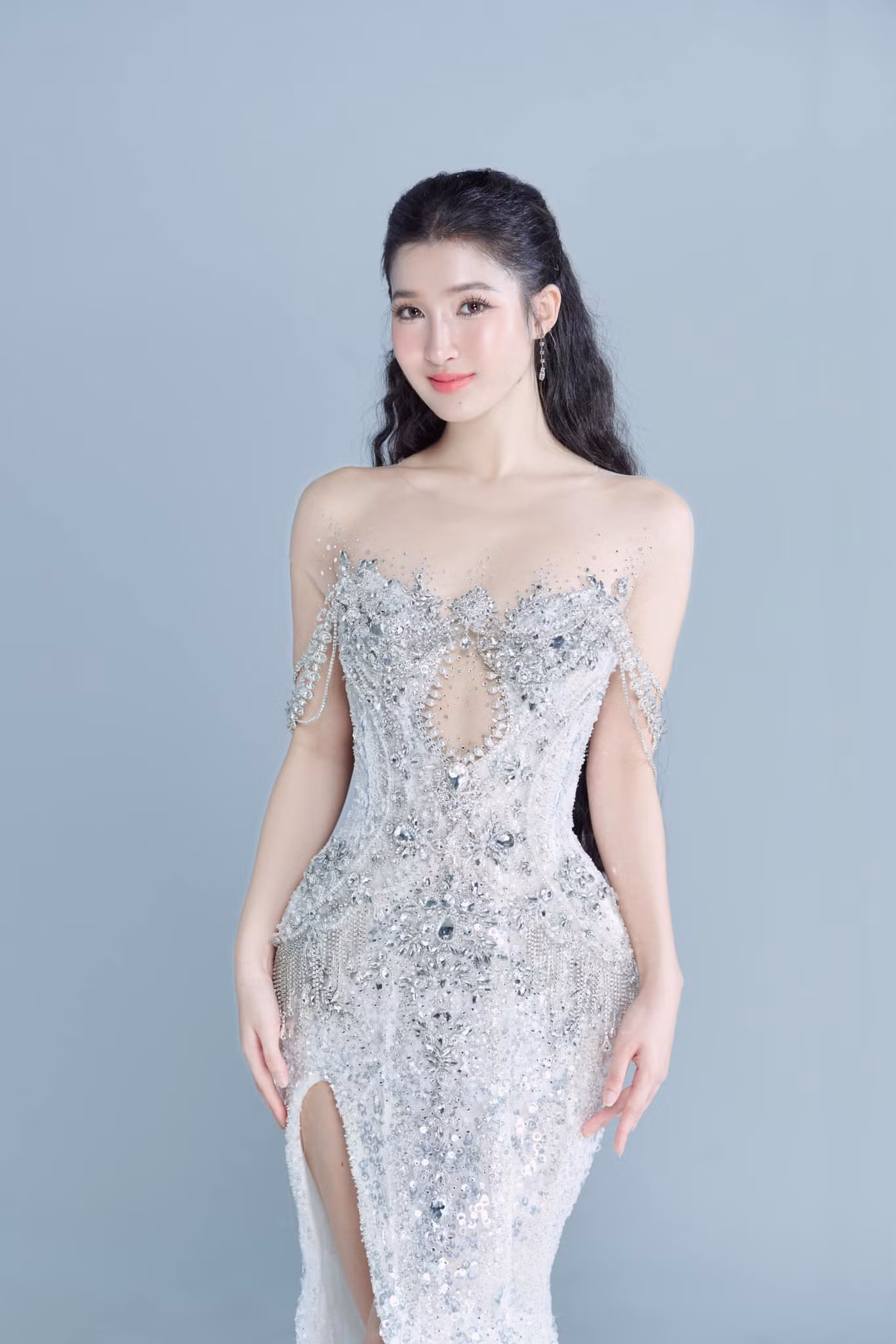 Phương Nhi lọt Top 15 Miss International 2023.