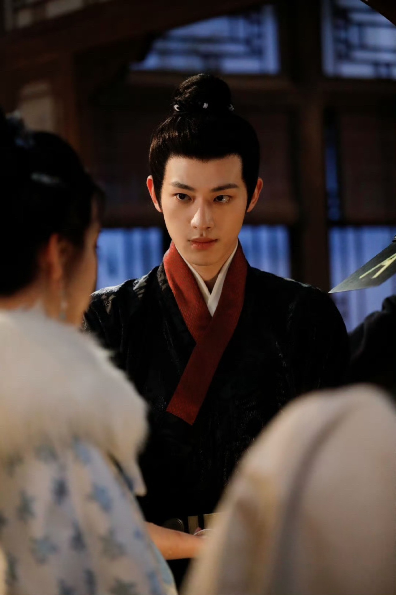 Tân Vân Lai cũng bị soi ngoại hình trong phim Quý Nữ. Tân Vân Lai cũng bị soi ngoại hình trong phim Quý Nữ.