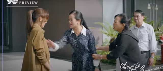 Lâm lại có mặt đúng lúc để giải cứu Dương.