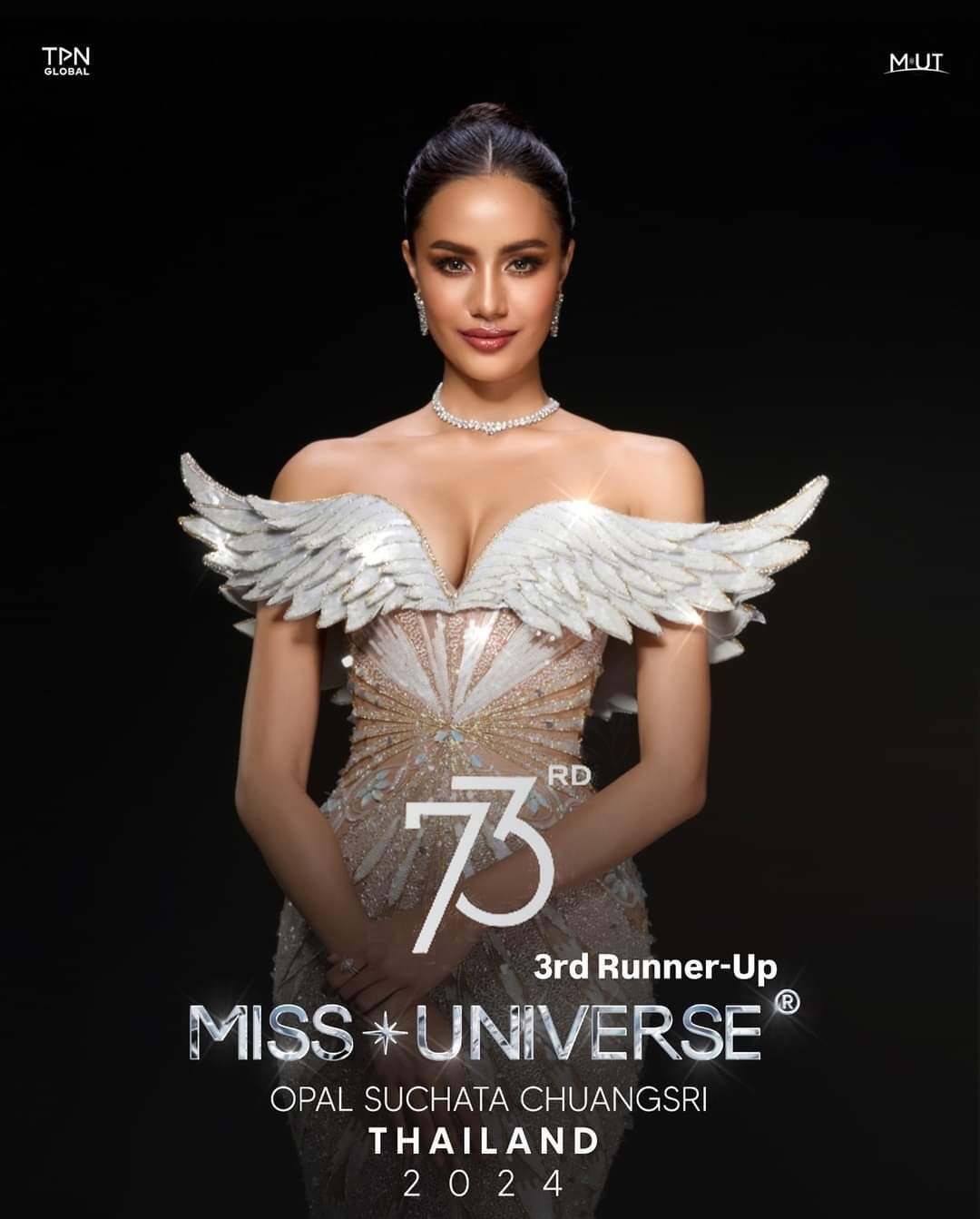 Opal chấp nhận bị tước danh hiệu Á hậu 3 Miss Universe và sau đó đăng quang Miss World.