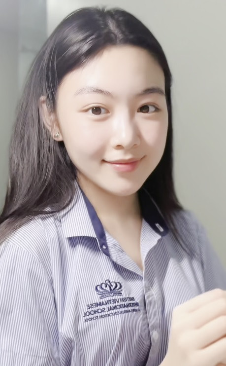 Mặt mộc xinh xắn của Lọ Lem.