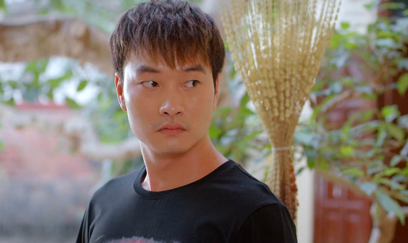 Lợi đang âu sầu vì bị lừa khoản tiền lớn Lợi đang âu sầu vì bị lừa khoản tiền lớn