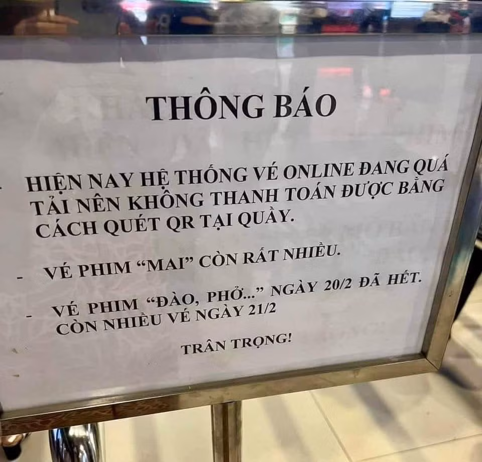 Đào, Phở và Piano liên tục cháy vé dù đã tăng suất chiếu.