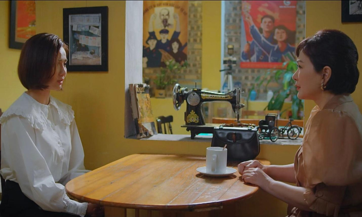 Bà Nhung mong mãi mới được gặp lại con gái Bà Nhung mong mãi mới được gặp lại con gái