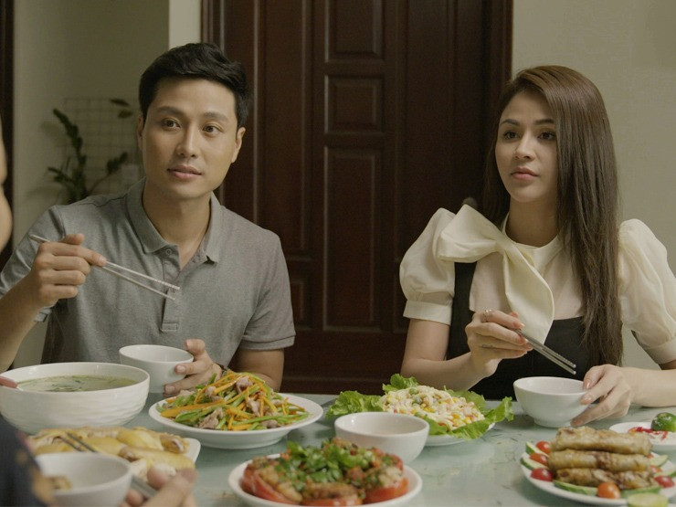 Thanh Sơn bị cho là không đẹp đôi với Lương Thu Trang.