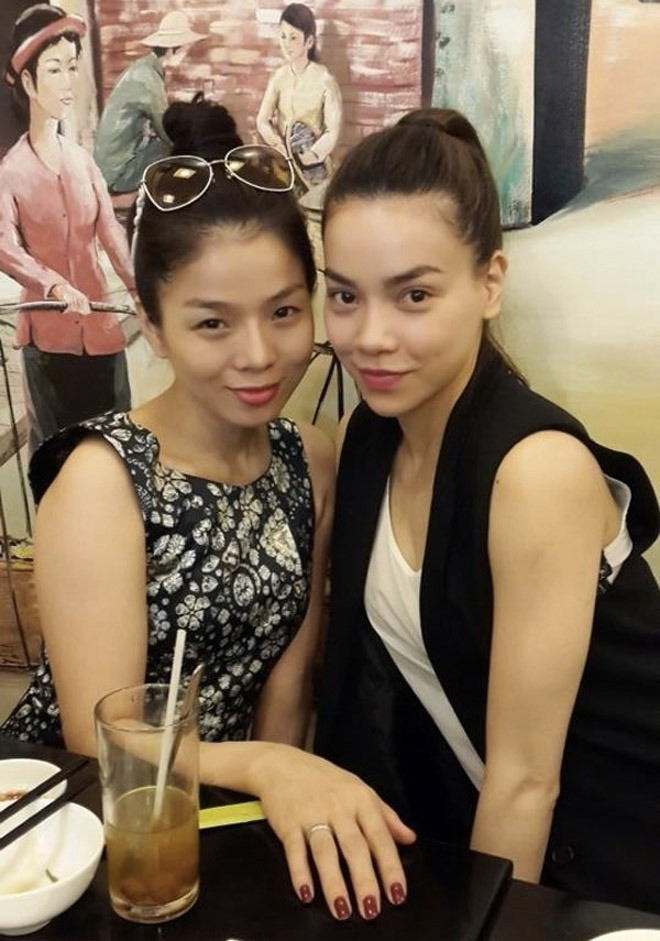 Lệ Quyên và Hà Hồ đã từng có một thời rất thân thiết như chị em.