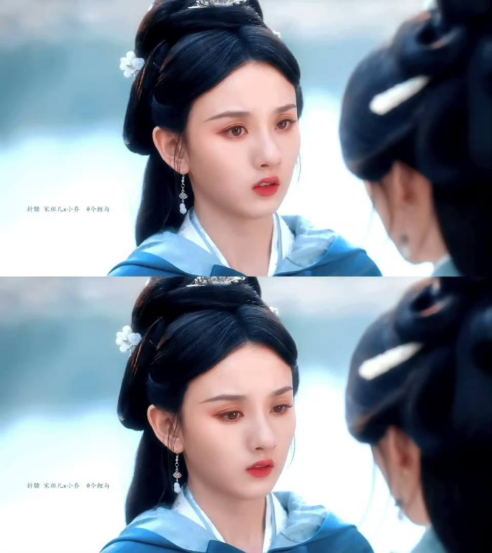 Cô ghi điểm nhờ cả nhan sắc lẫn diễn xuất. Cô ghi điểm nhờ cả nhan sắc lẫn diễn xuất.