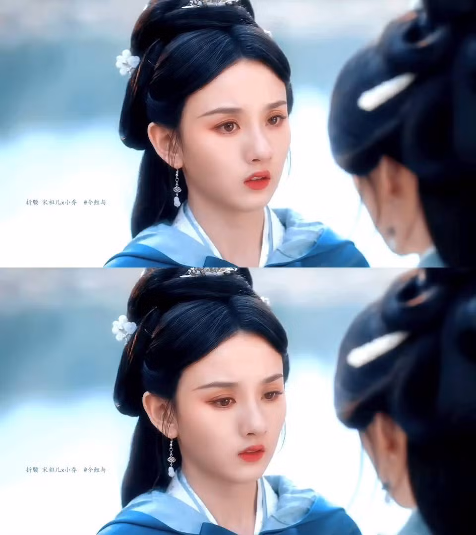 Cô ghi điểm nhờ cả nhan sắc lẫn diễn xuất. Cô ghi điểm nhờ cả nhan sắc lẫn diễn xuất.