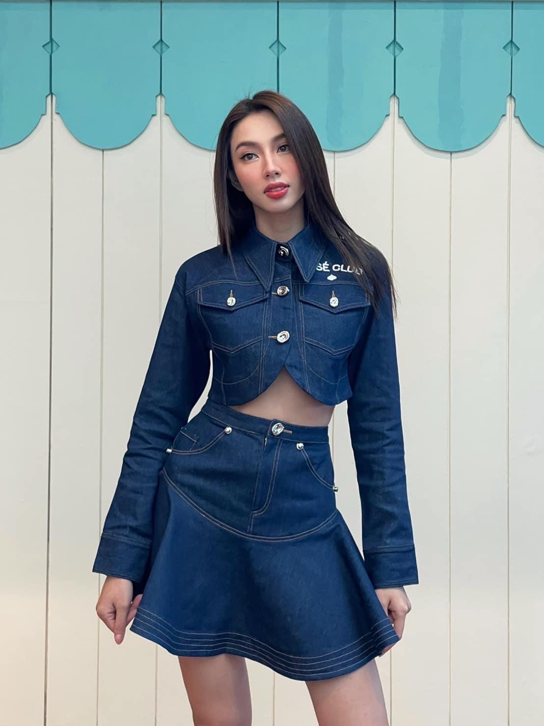 Thùy Tiên ít chia sẻ về gia đình mình với khán giả Thùy Tiên ít chia sẻ về gia đình mình với khán giả