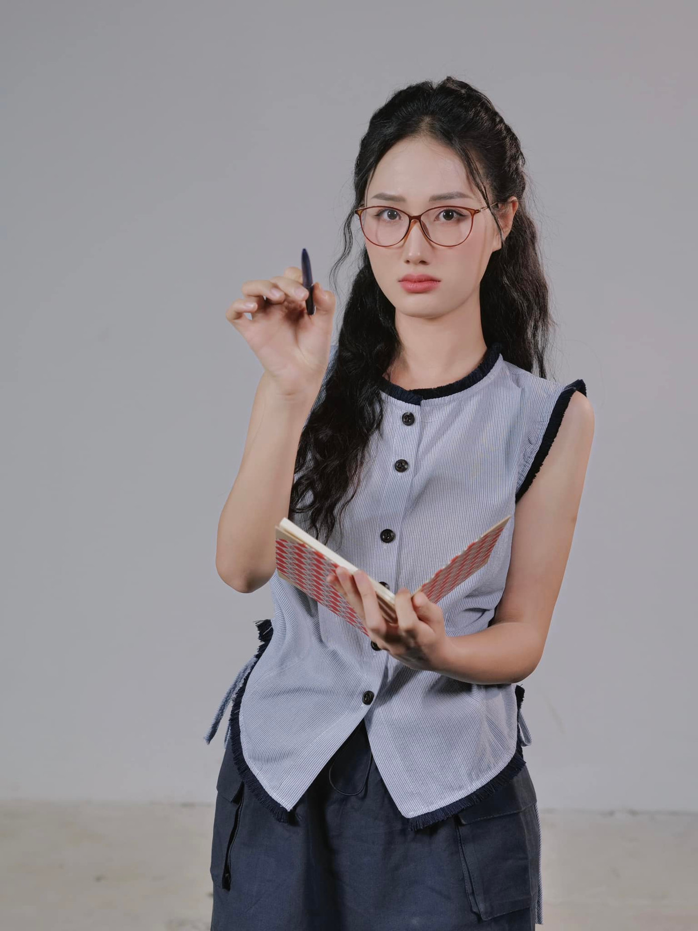 Nhiều khán giả lại thích màu giọng đặc trưng của nhân vật này. Nhiều khán giả lại thích màu giọng đặc trưng của nhân vật này.