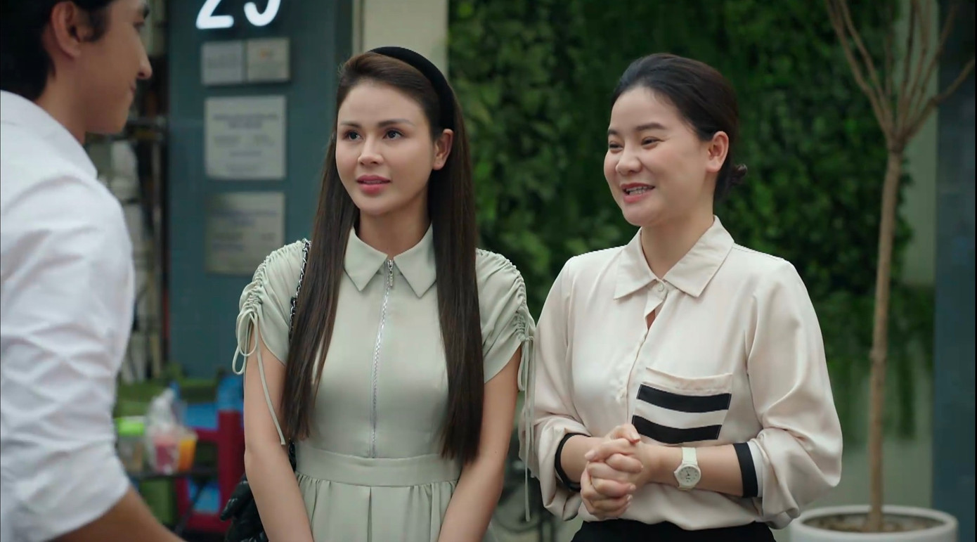 Nhân vật của cô trong phim mới đang gây tranh cãi. Nhân vật của cô trong phim mới đang gây tranh cãi.