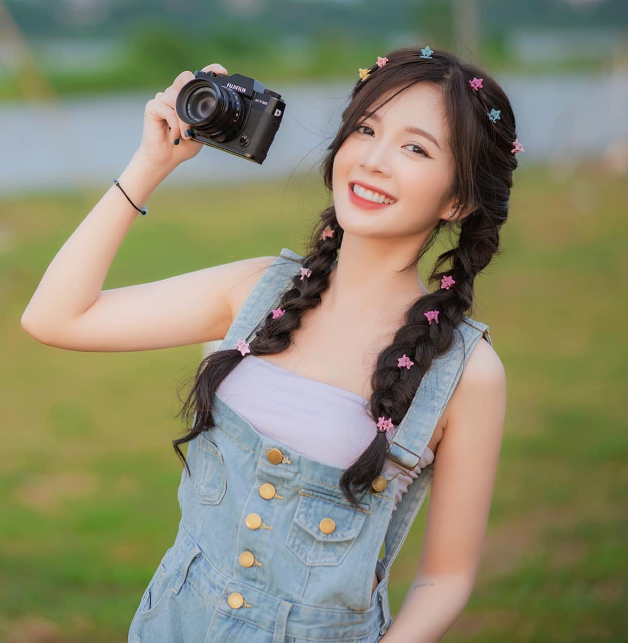 Ba nữ diễn viên đến từ Hà Nội đều rất xinh đẹp. Ba nữ diễn viên đến từ Hà Nội đều rất xinh đẹp.