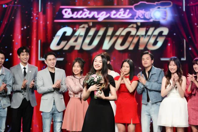 Minh Trà bất ngờ giành chiến thắng tại Đường Tới Cầu Vồng 2021 Minh Trà bất ngờ giành chiến thắng tại Đường Tới Cầu Vồng 2021